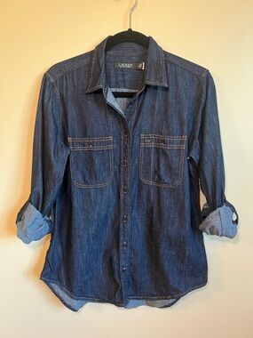Lauren Ralph Lauren Size M button down front roll tab sleeves designer